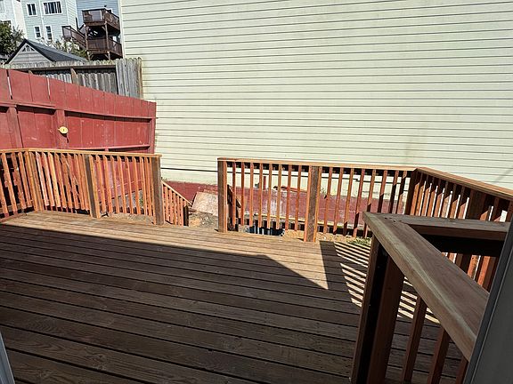 3rd image of 106 Byxbee St