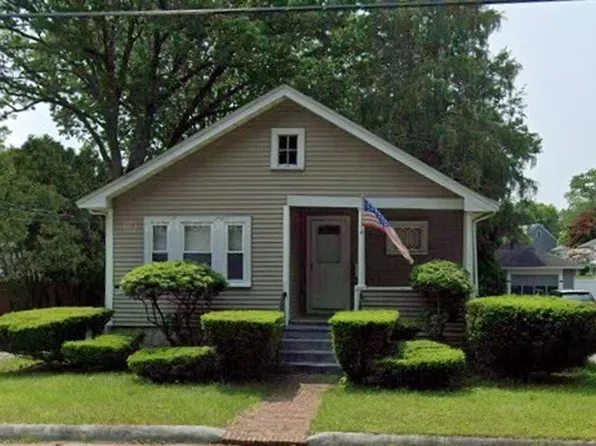 53 Bernice Ave, Brockton, MA 02301