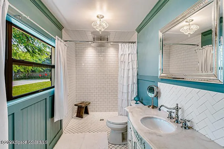 315 Kenzel Ct — Photo 6