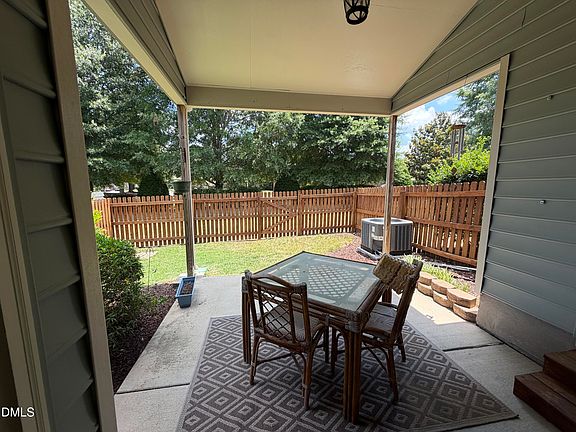 2nd image of 90 Crosby Ln
