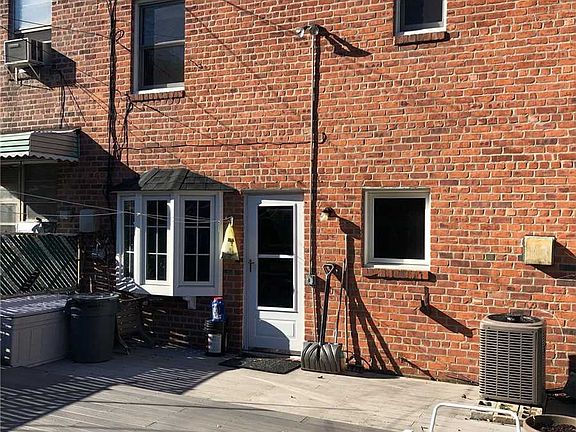 2nd image of 25-07 121st St