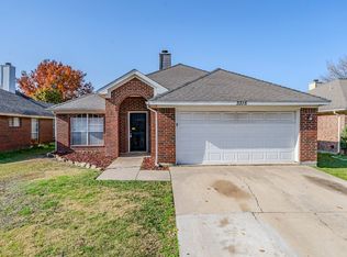 3315 Westhoff Dr, Grand Prairie, TX 75052