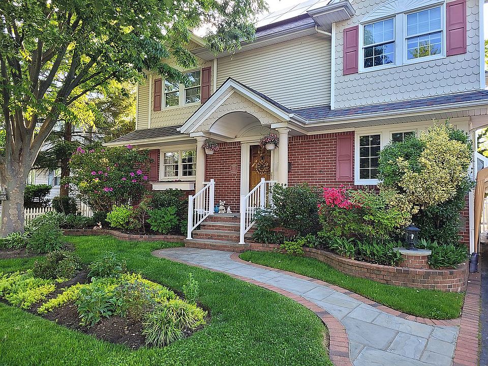 1st image of 743 Flowerdale Dr