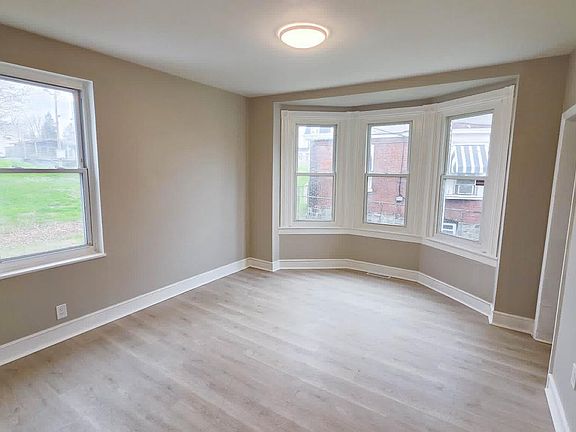 5th image of 1112 Elmwood Ave