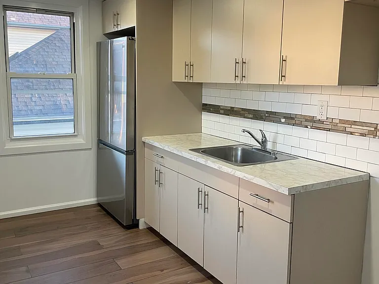 514 Melyn Pl #2 — Photo 5