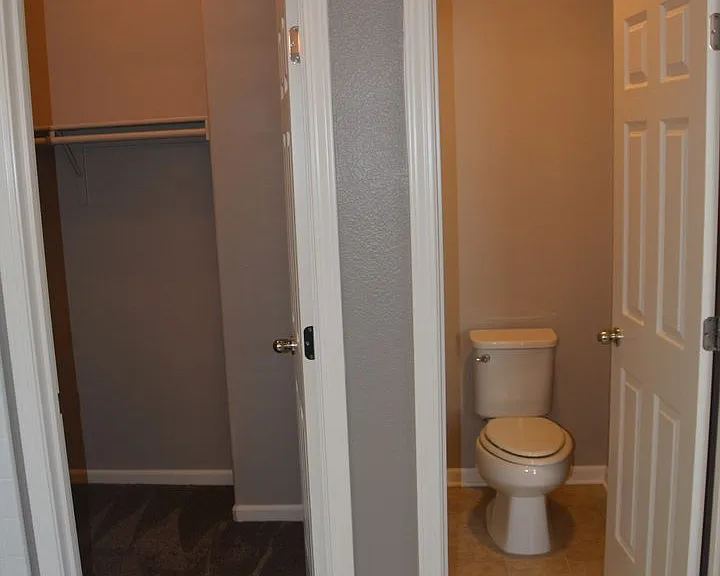 321 Macarthur Way — Photo 20