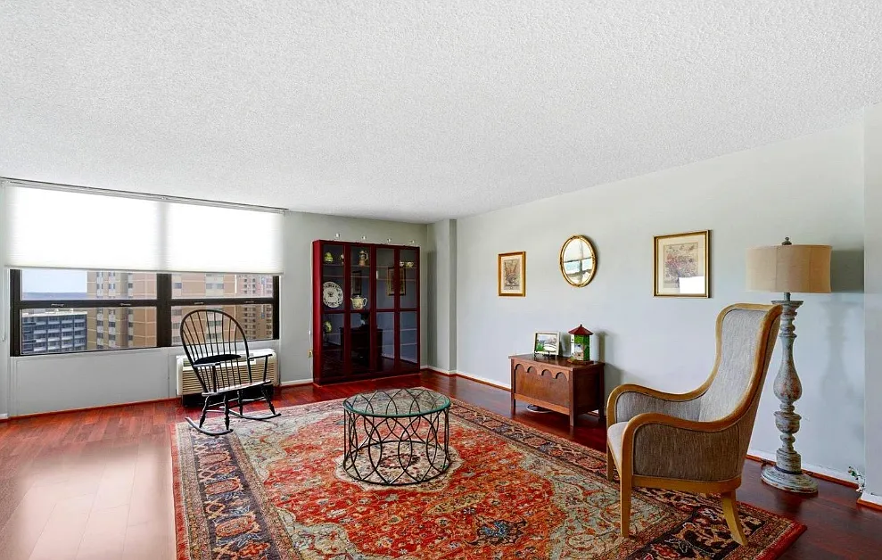 205 East Joppa Road - 1809-B — Photo 1