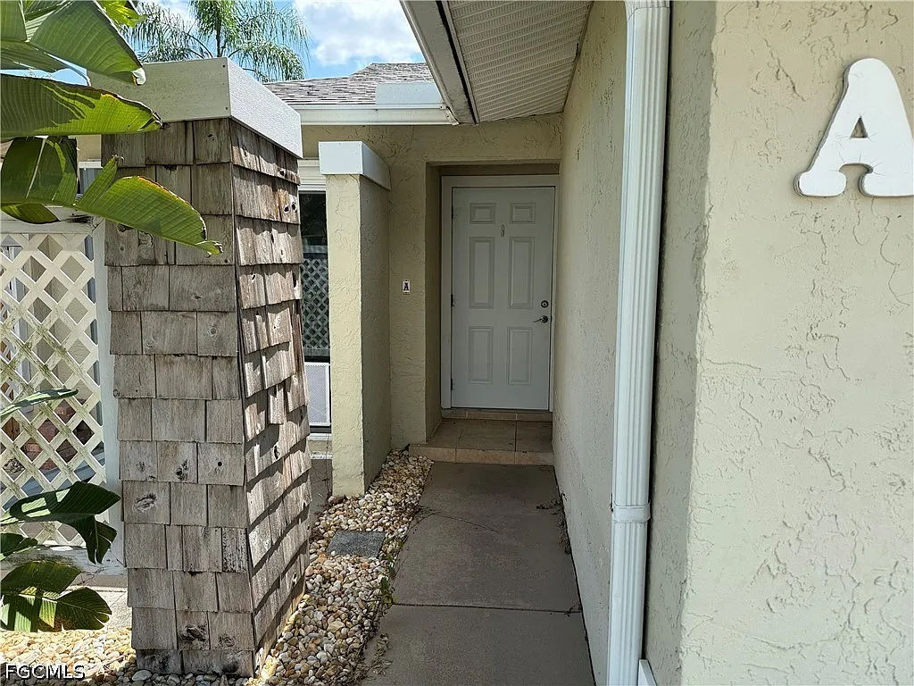 3 bed, 2.0 bath, 1130 sqft, $1,750 — Photo 3