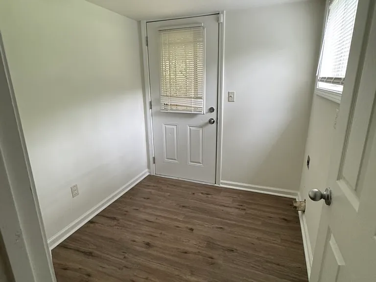 2726 White Oak Dr — Photo 11
