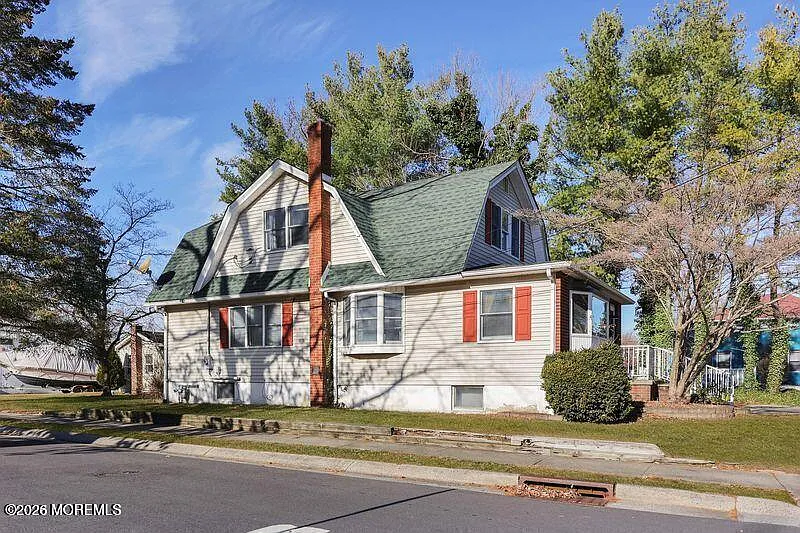 Building Photo - 47-49 Appleton Ave