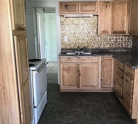 5th image of 2223 E 32nd Ave