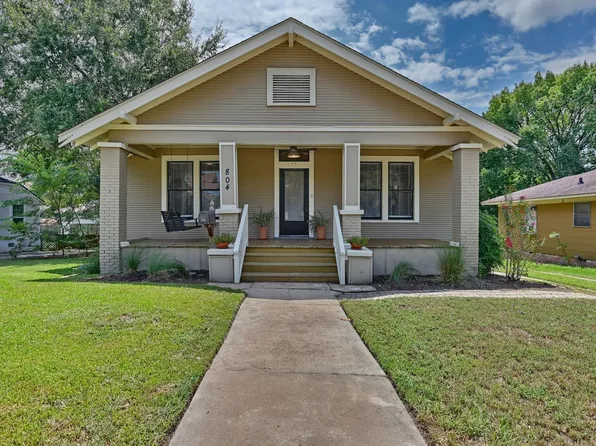 804 E Academy St, Brenham, TX 77833