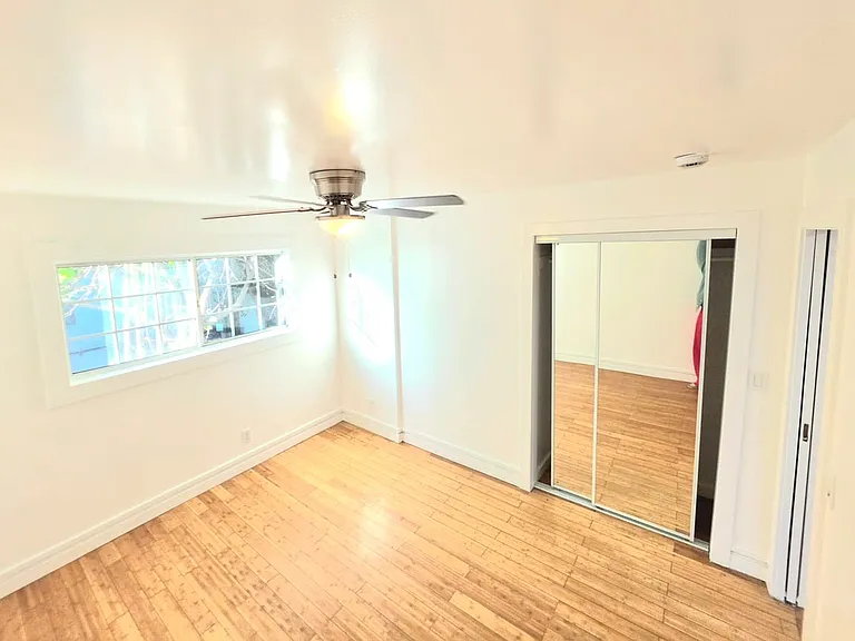 1361 W Vernon Ave #1 — Photo 7
