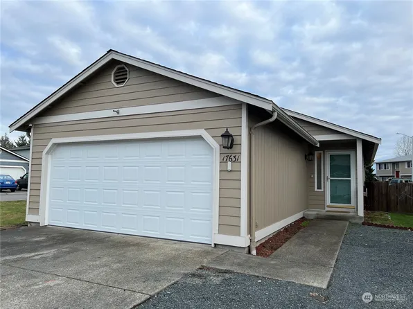17631 Spring Lane Ave, Marysville, WA 98271
