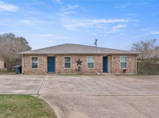 714 San Benito Dr, College Station, TX 77845