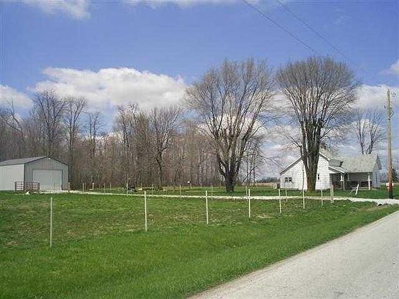 2nd image of 4692 S County Road 1000e