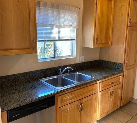 2nd image of 2134 S Bentley Ave APT 4