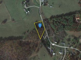 1047 Barberry Rd SE, Floyd, VA 24091