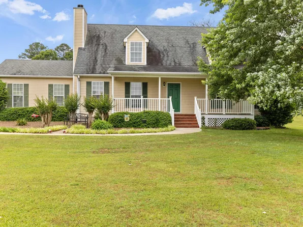 110 Country Walk, Social Circle, GA 30025