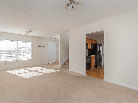 2nd image of 179 Ashewood Lake Dr