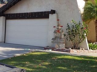 896 San Marcus Ln, Duarte, CA 91010