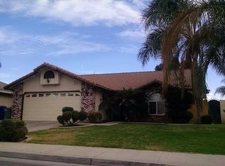 1942 Montgomery Ln, Earlimart, CA 93219