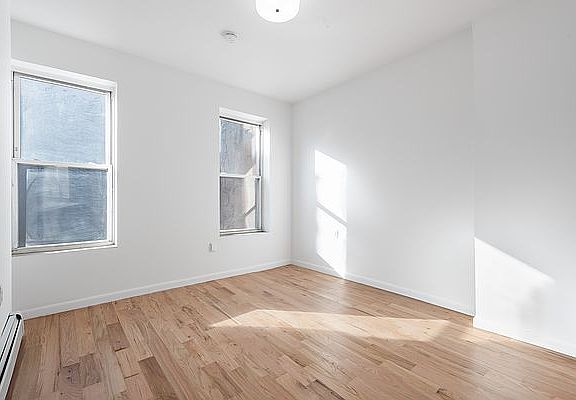 4th image of 782 Bergen St