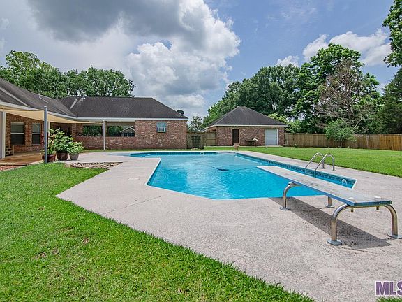 5th image of 24130 Kirtley Dr