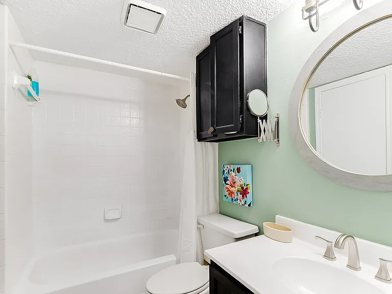 1100 The Cape Rd #103 — Photo 9