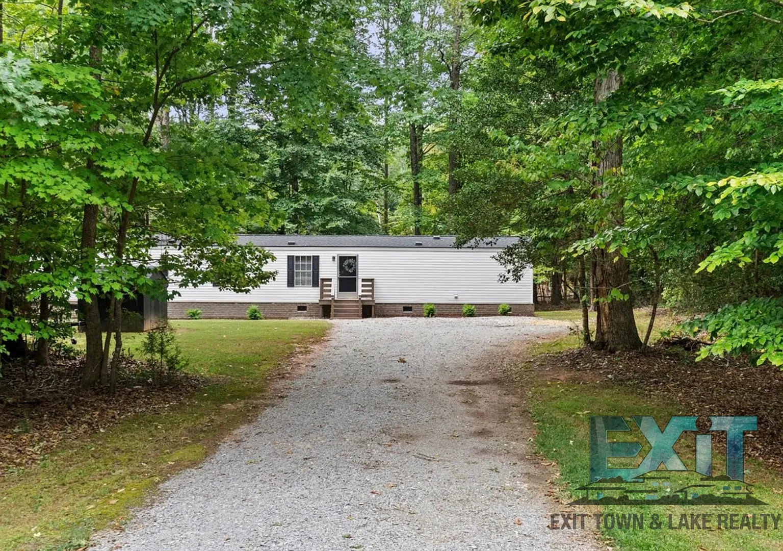 Welcome to Your Fresh Start at 139 Cookout Terrace! — Photo 2