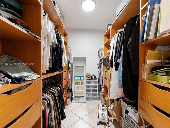 5th image of 4160 Ventura Ave #0