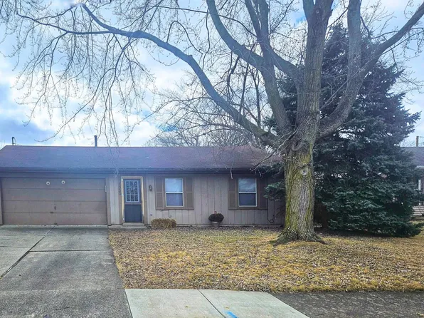 1330 Springbrook Rd, Fort Wayne, IN 46825