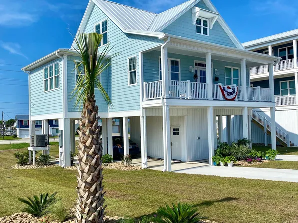 209 E Bogue Boulevard, Atlantic Beach, NC 28512
