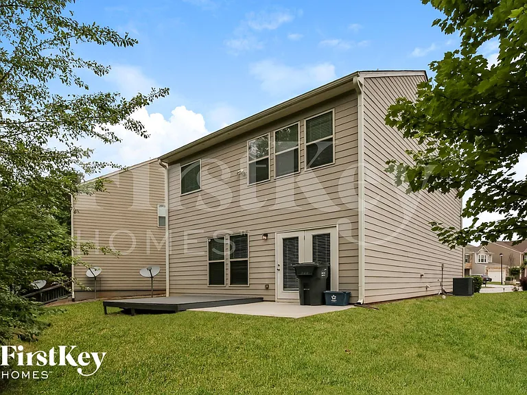 1211 Image Ives Dr — Photo 15