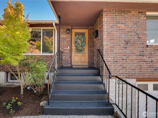 4438 N 8th Street, Tacoma, WA 98406