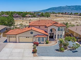 564 Nicklaus Dr SE, Rio Rancho, NM 87124