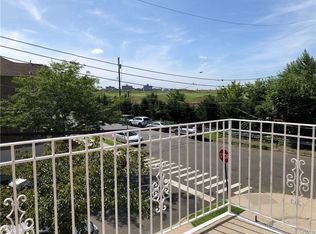 284 Davis Ave #2, Bronx, NY 10465