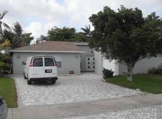 4093 NW 1st Pl, Deerfield Beach, FL 33442