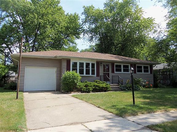 3rd image of 852 W 70th Ave
