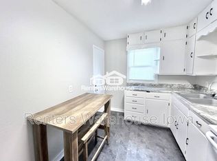 510 N 6th Ave E UNIT 1, Newton, IA 50208