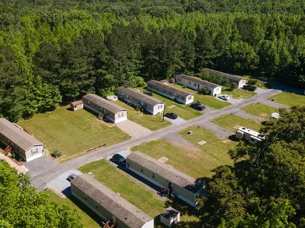N Thirteen Park Ln, New Church, VA 23415