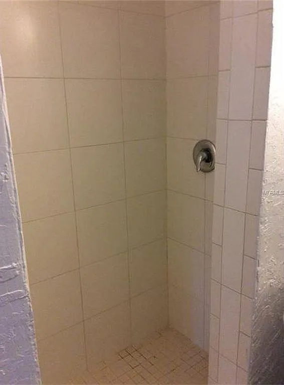 2 bed, 625 sqft, $1,600 — Photo 2