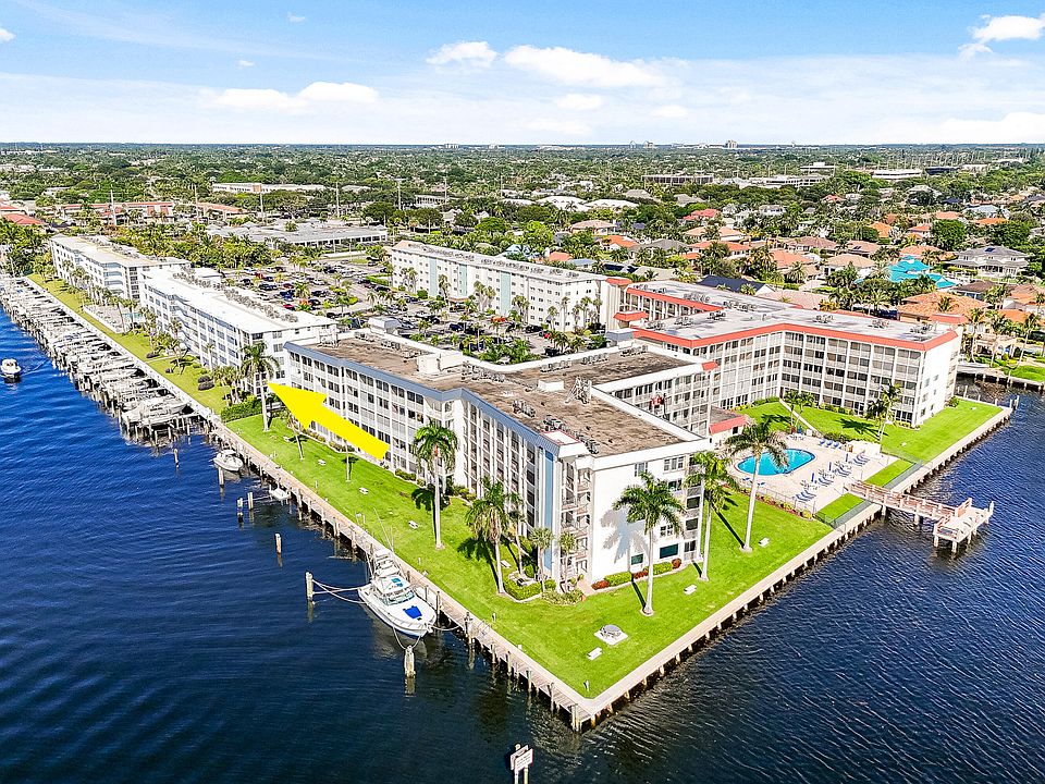 1st image of 104 Paradise Harbour Boulevard #215