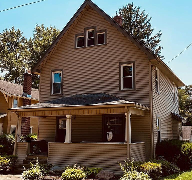 1st image of 53 Plum St