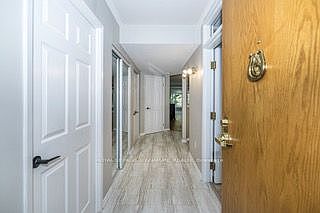 5th image of 85 Wellington St W #204