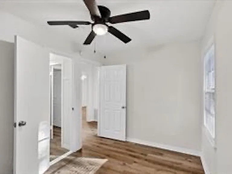 4709 Mayfair St — Photo 13