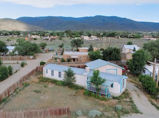 801 Gusdorf Rd, Taos, NM 87571