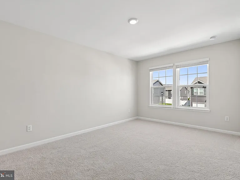 183 Caterpillar Dr — Photo 18