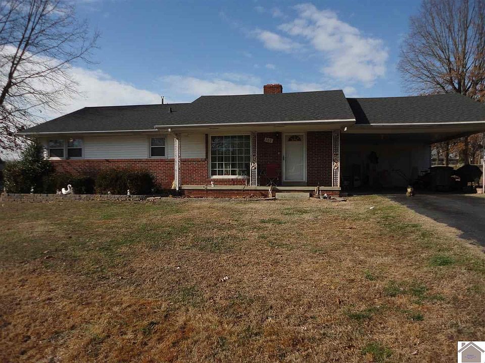 1st image of 202 E Dale Ave