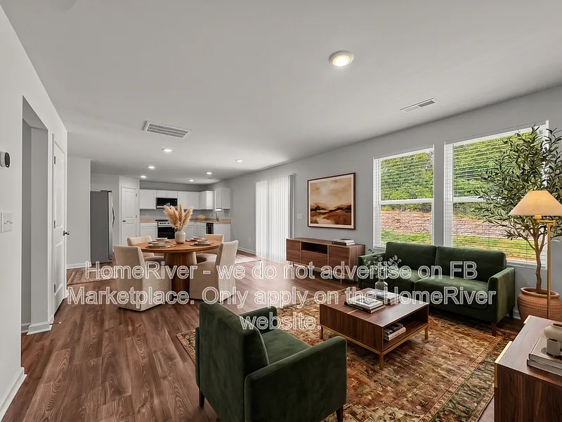 4 bed, 2.5 bath, 2014 sqft, $2,055 — Photo 2